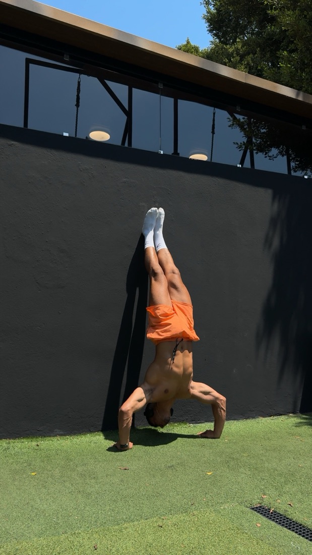 Ismael Rachidi doing a handstand